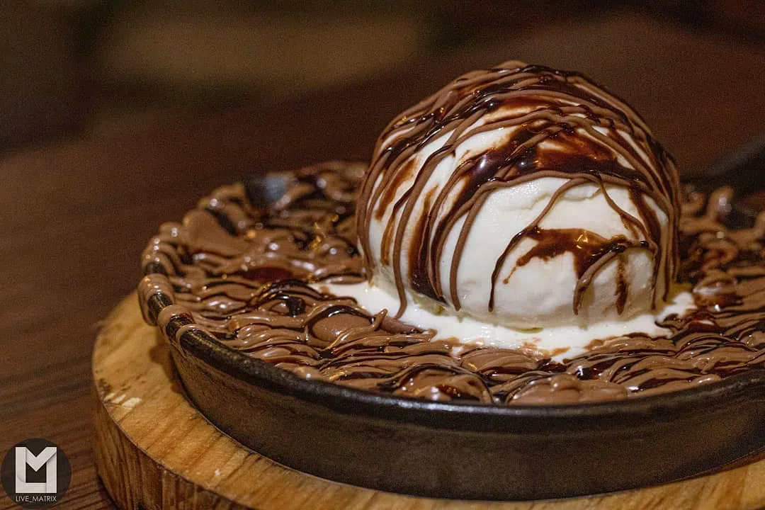 Skillet Cookie